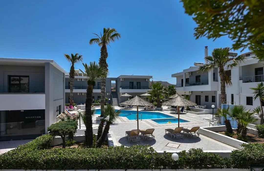 Villa Maria Apts-1